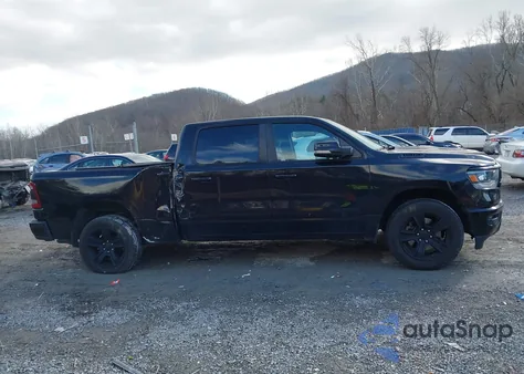 2021 Ram 1500 Big Horn 4X4 6'4 Box из США, поврежденный, VIN 1C6SRFMT2MN547180